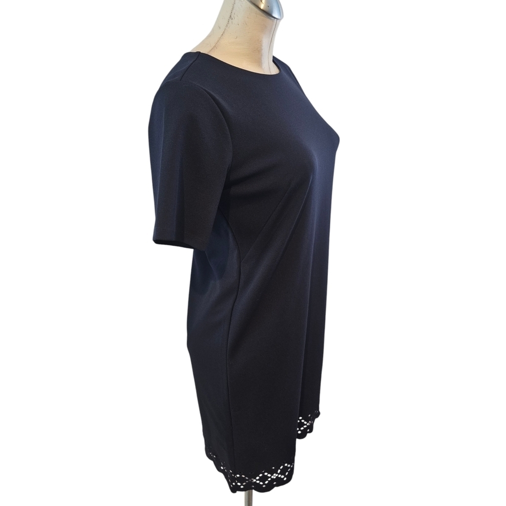 Ann Taylor Size 0 Short Sleeve Dress Eyelet Scalloped Hem - Picture 4 of 9